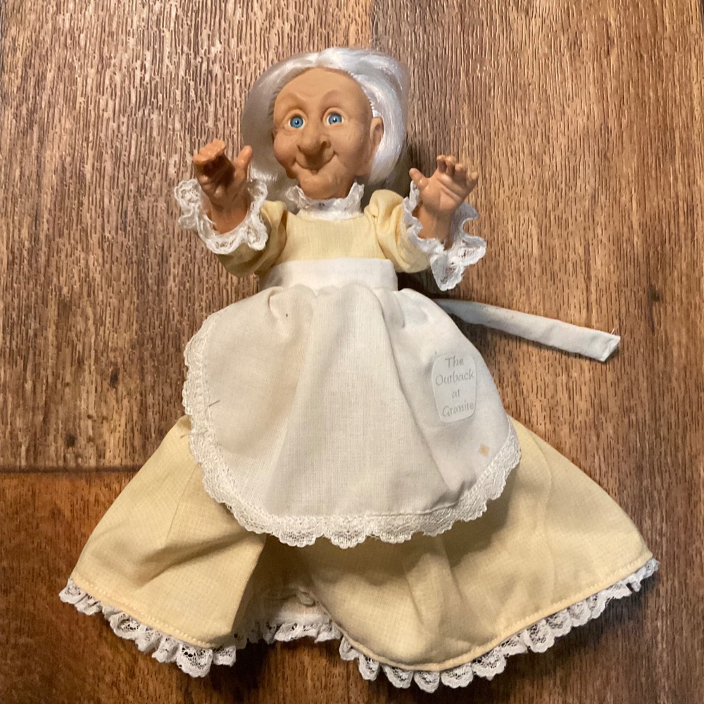 Vintage Doll Upper Body‎ Only Granny Stamped 1984 Collectibles